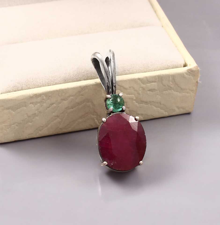 handmade_ruby_emerald_anniversary_pendant_1667280084