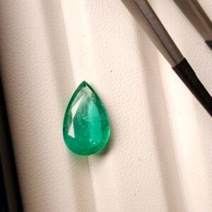 Natural Emerald pear shape
